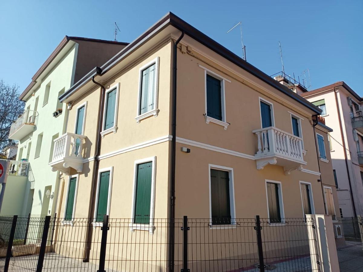 Arcobaleno Room Venezia Mestre Exterior foto